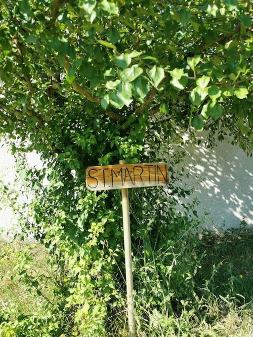 Charmant Studio Avec Jardin A La Campagne Sur Le Chemin De Saint Jacques De Compostelle Apartman Lauzerte Kültér fotó